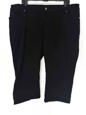 Lee Mid Rise Capri Pants Size 20W